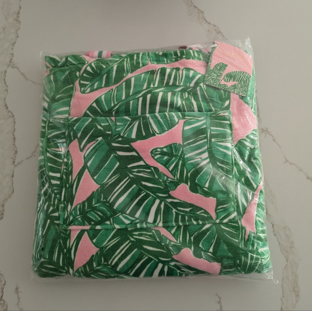 NWT Lilly Pulitzer Towel Tote